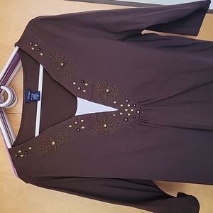 Basic editions 3/4 sleeve, brown tee w white insert